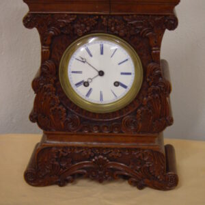 Stockuhr Sumiswald um 1820, geschnitztes Gehäuse