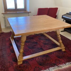 antiker Schragentisch