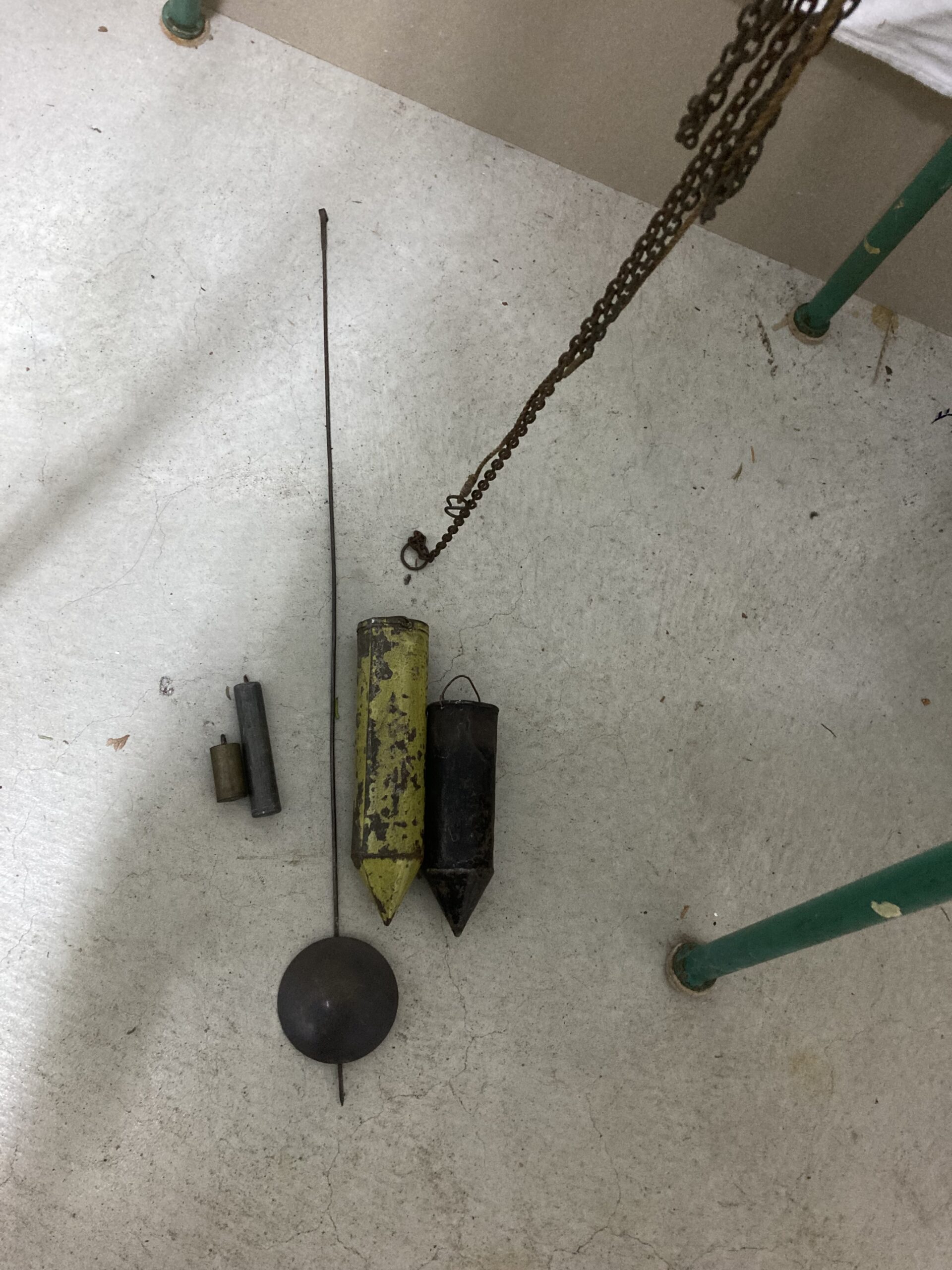 Holzuhr um 1850 Surrer Uhrwerk mit Wecker – Bild 11