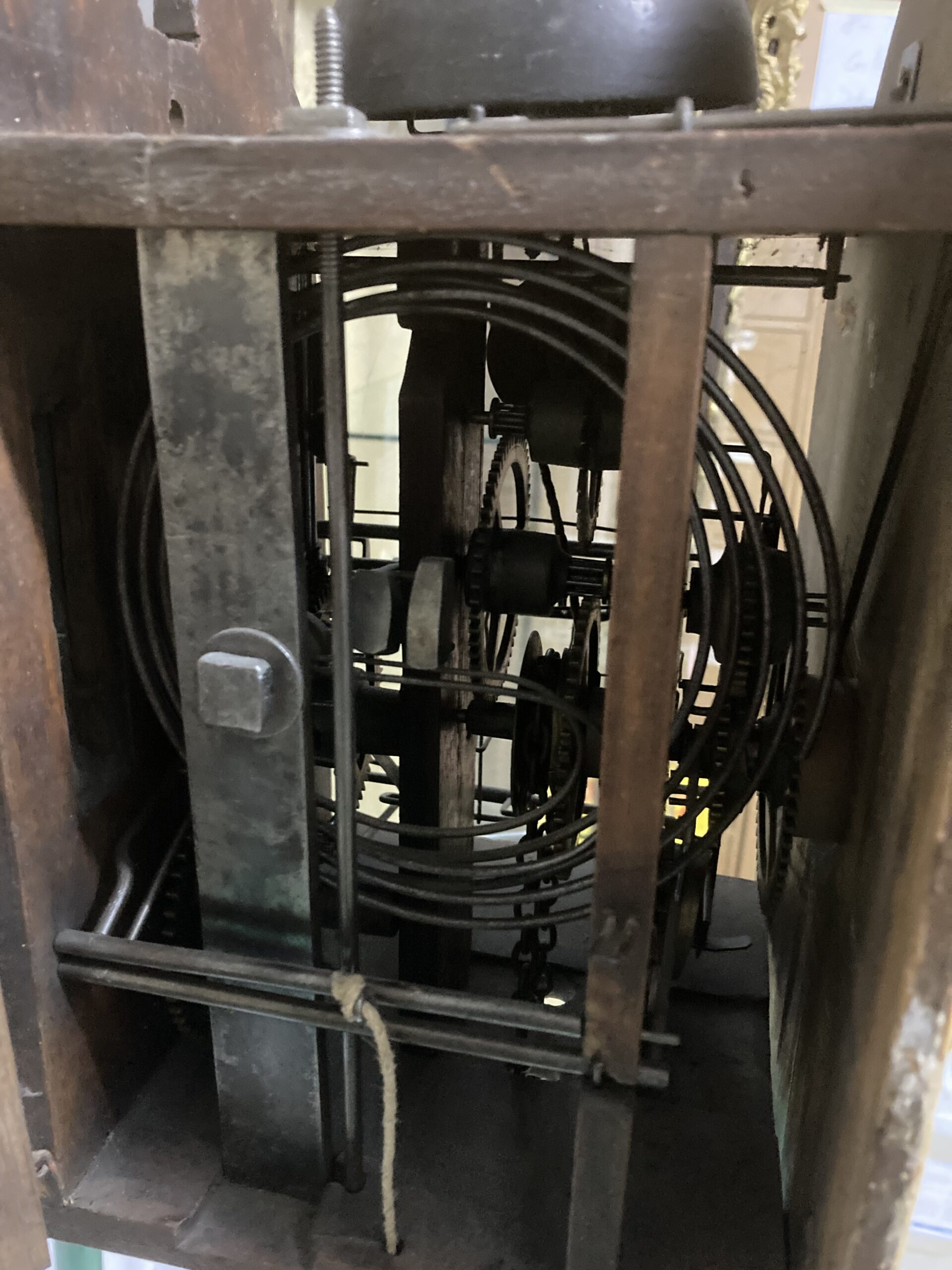 Holzuhr um 1850 Surrer Uhrwerk mit Wecker – Bild 7